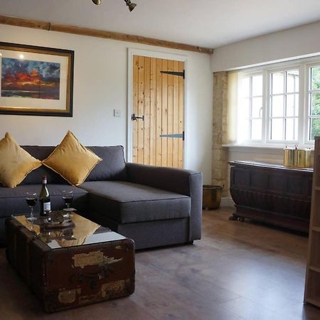 Crucis Park Estate Villa Cirencester Dış mekan fotoğraf