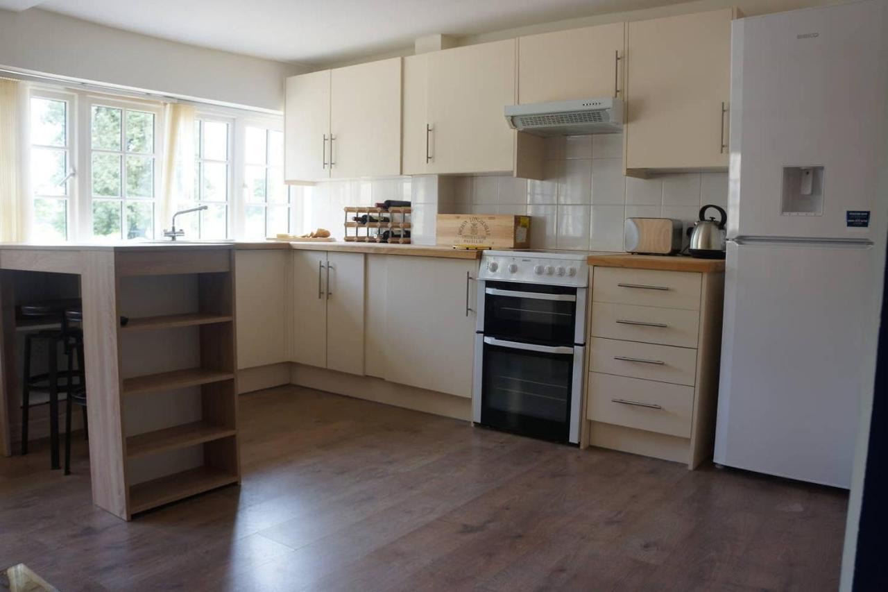 Crucis Park Estate Villa Cirencester Dış mekan fotoğraf
